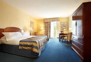Trianon Bonita Bay Hotel Бонита Спрингс Стая снимка
