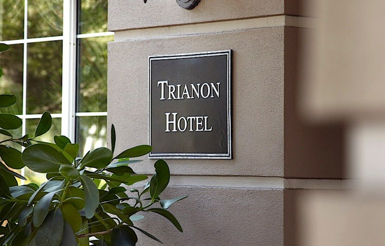 Trianon Bonita Bay Hotel Бонита Спрингс Екстериор снимка